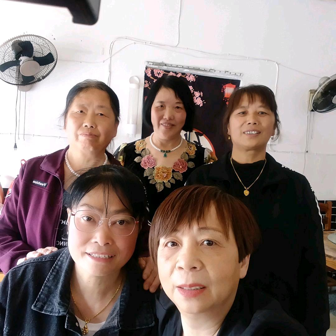 邹冬凤