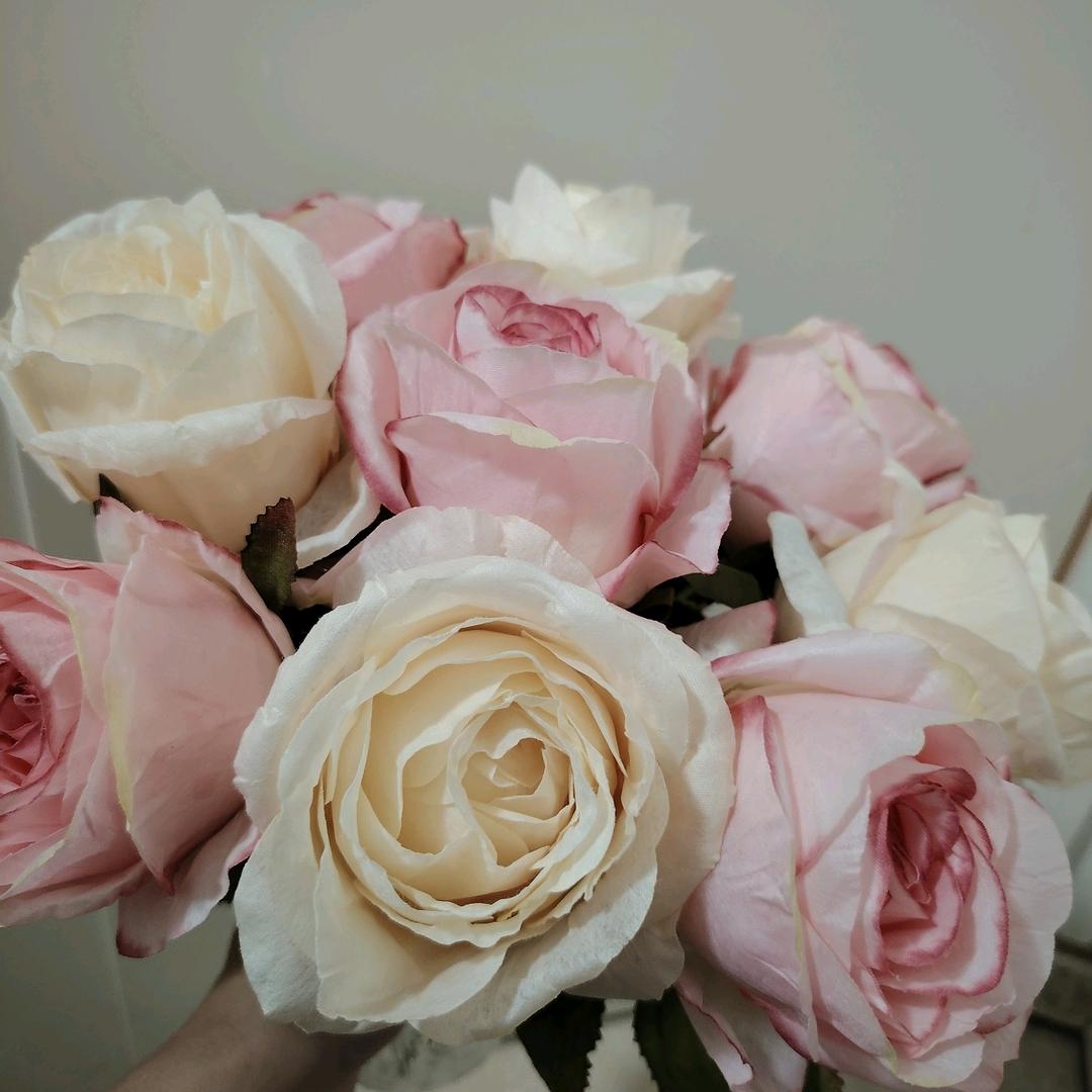 April文