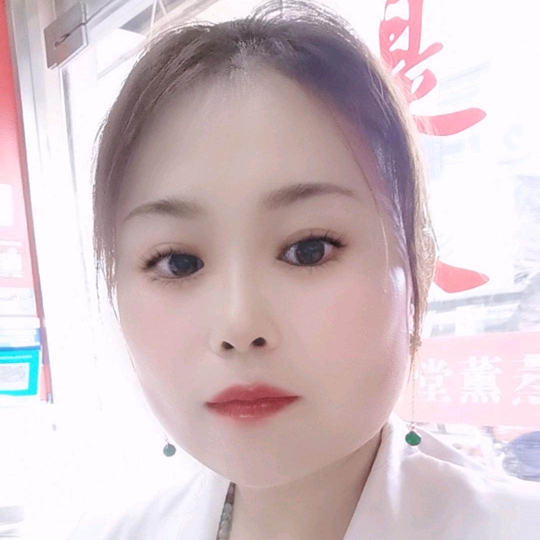 李梦彩(养生泡脚)