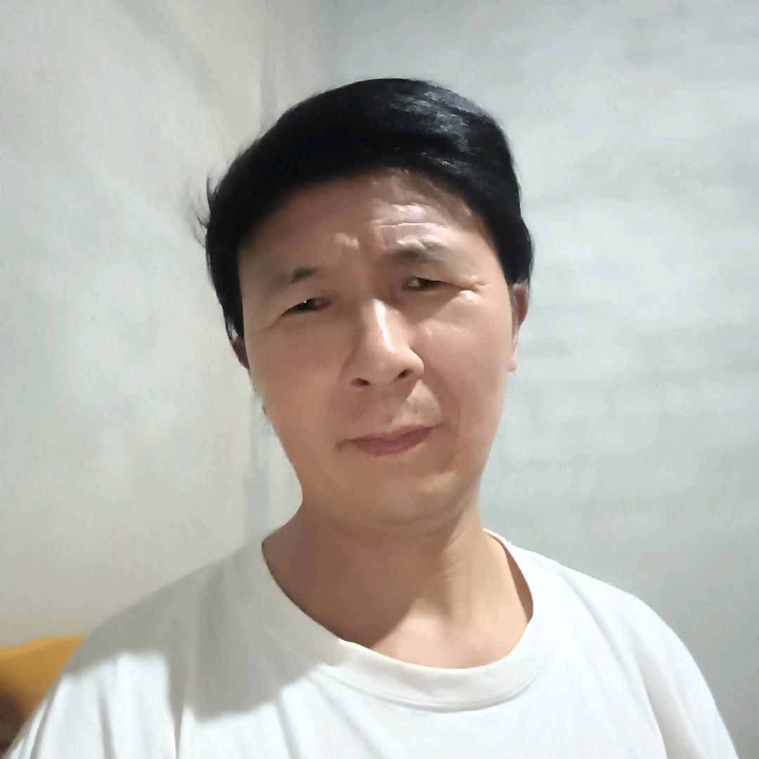 月亮走，我也走