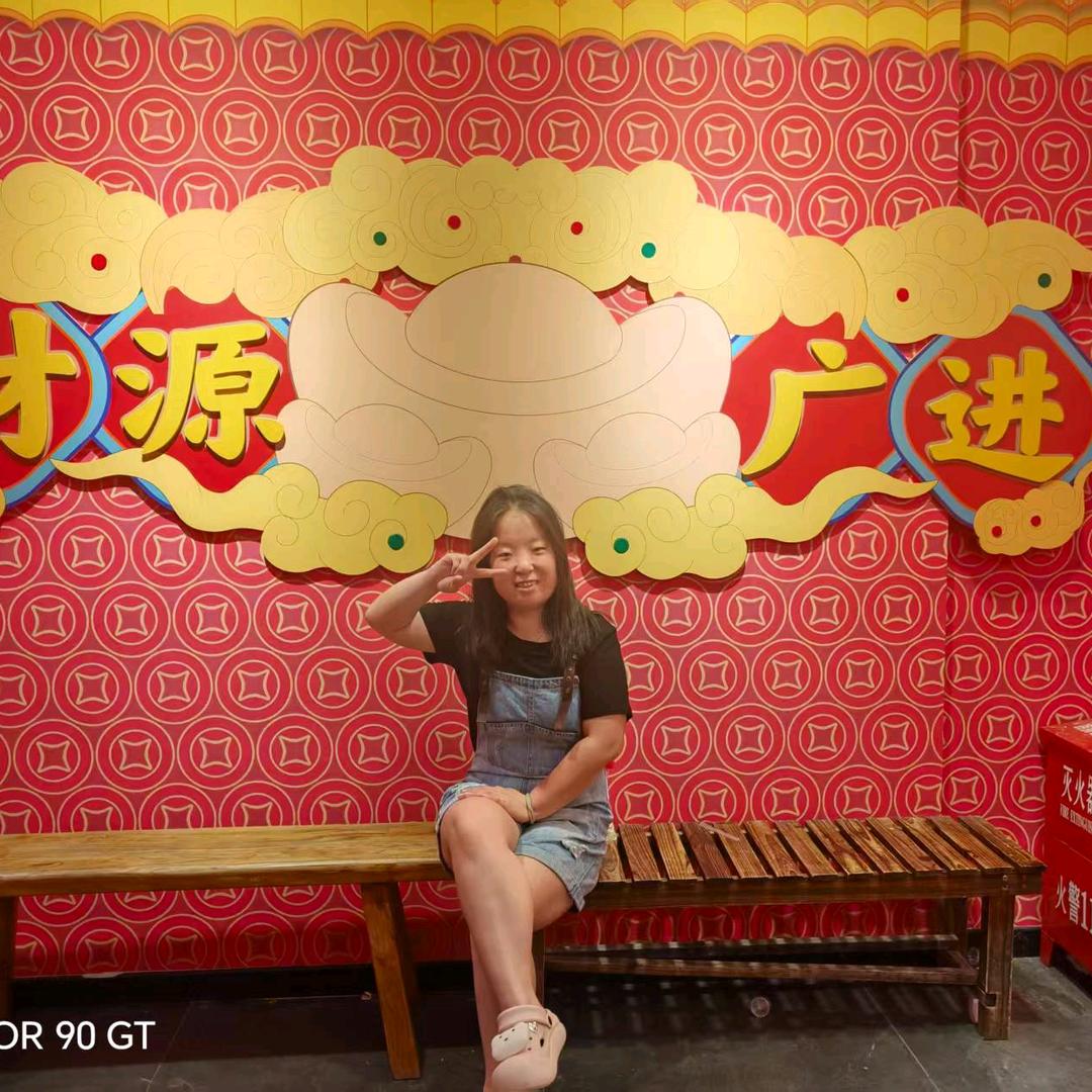 聪聪老师（小月月）