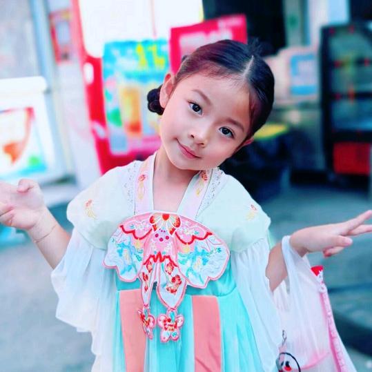 快乐小妞