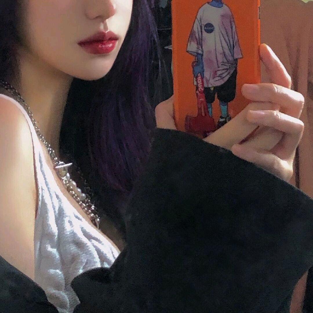 小徐很哇噻