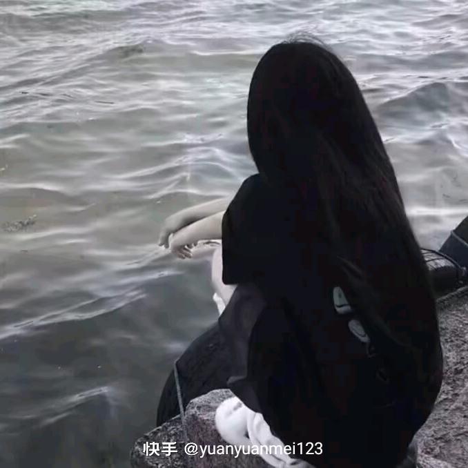 秋风落叶一瞬间