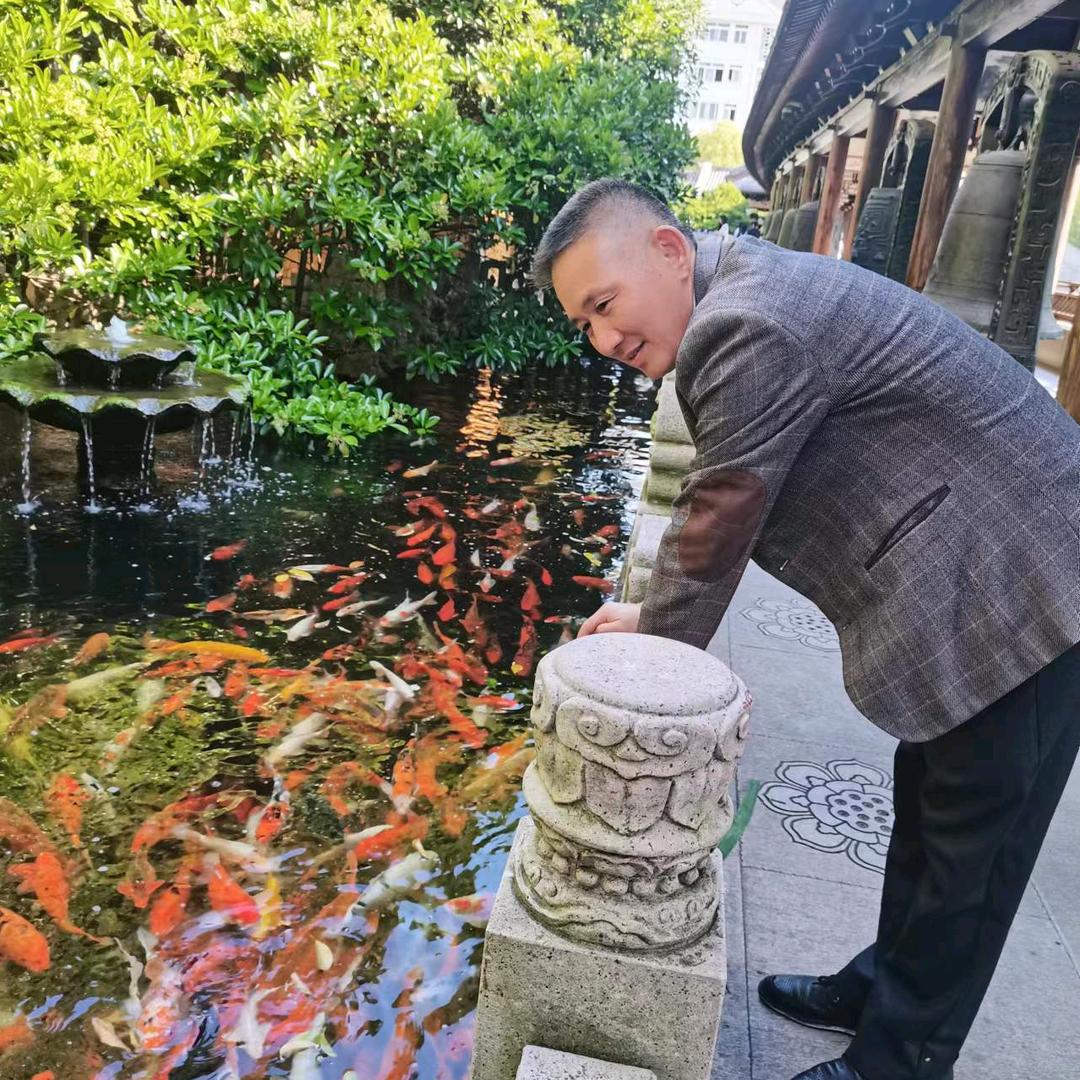 墨轩左笔书法