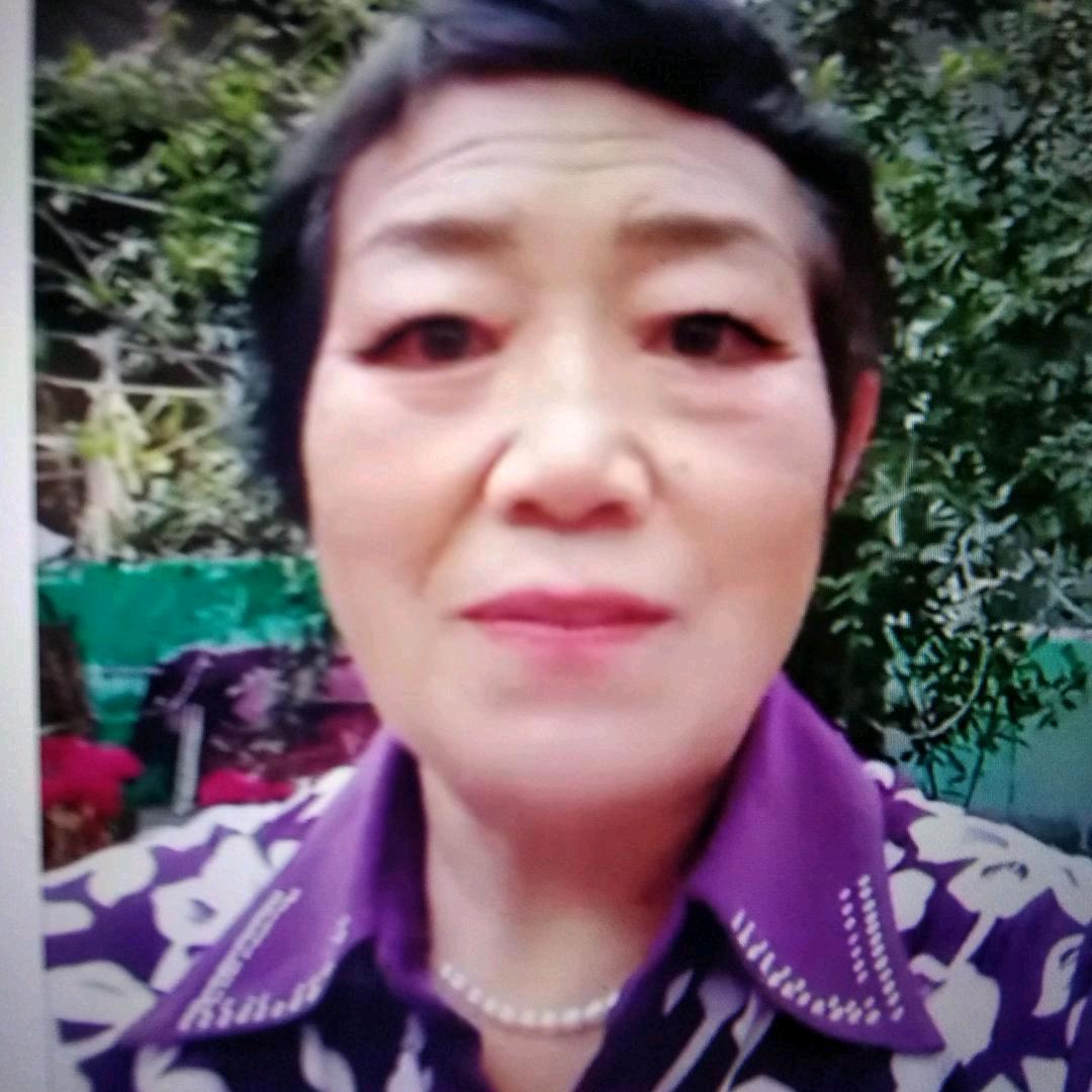 高大姐(每天中午9点30分开播)