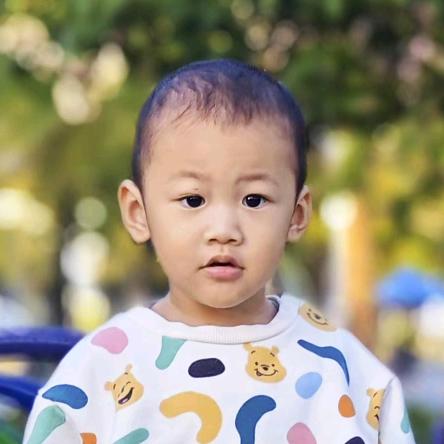 不焦虑的路路（带娃）