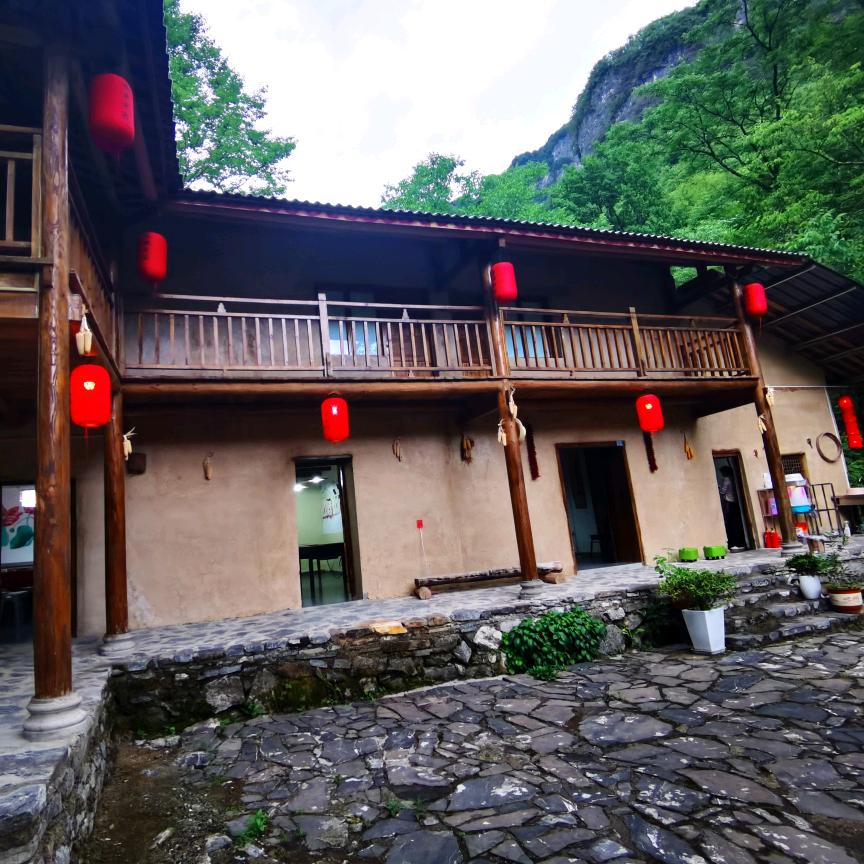 黄金三号院民宿老刘直播