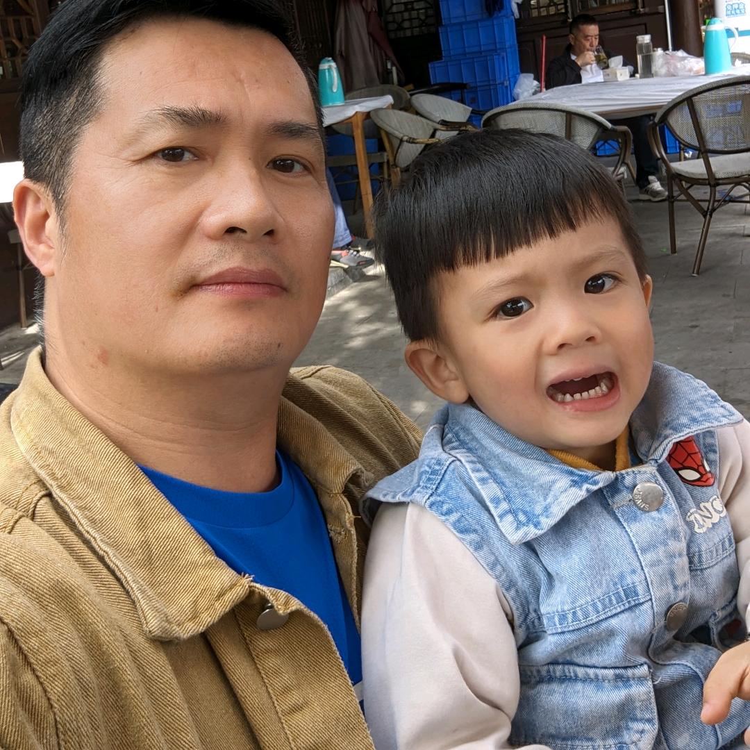 杨二多他爸