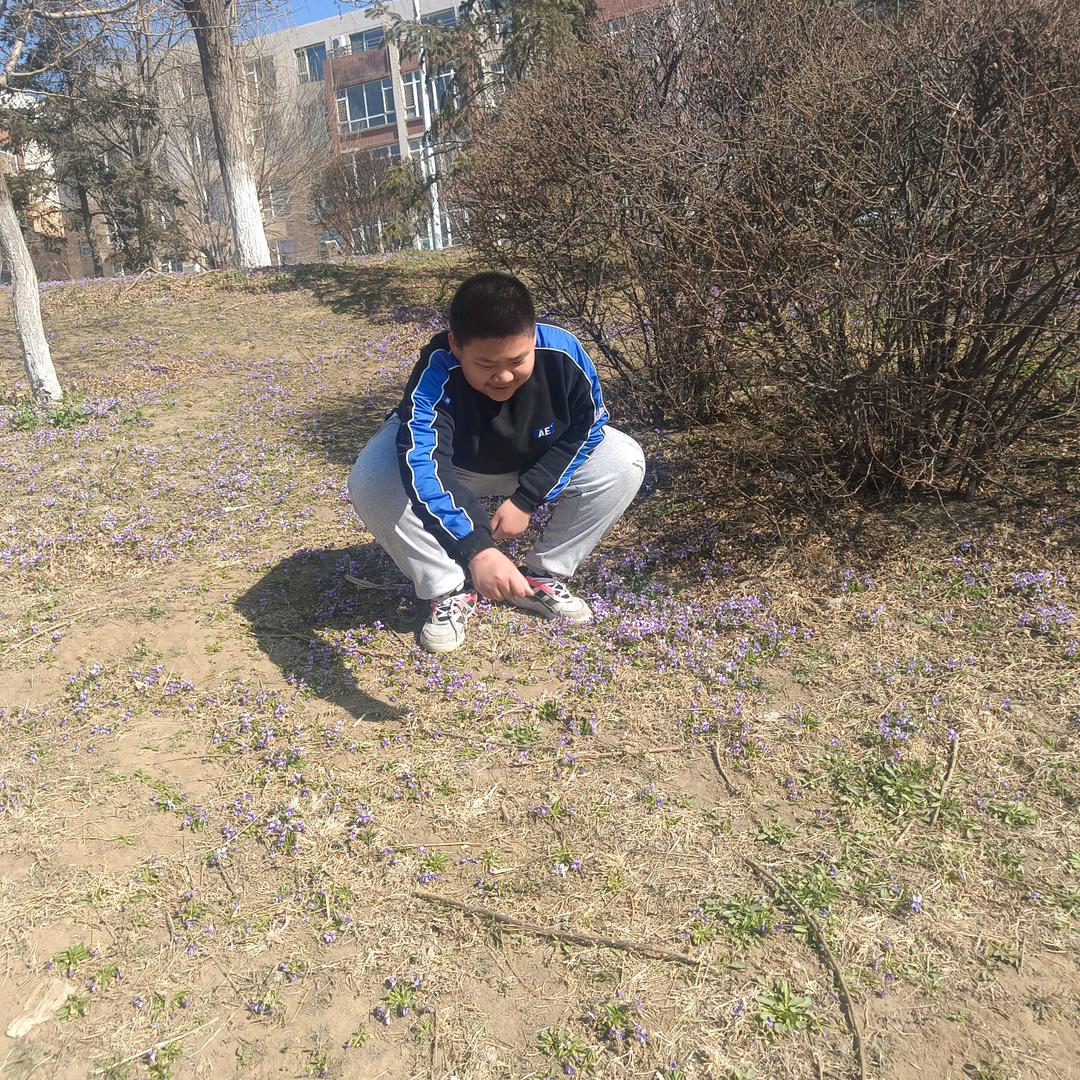 谢荣千