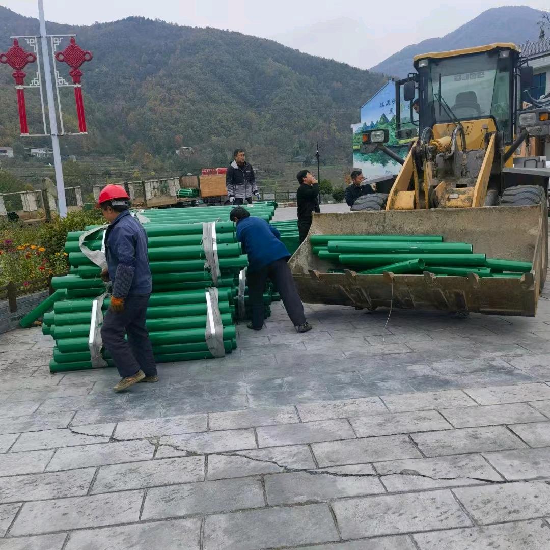 四川护栏板厂家