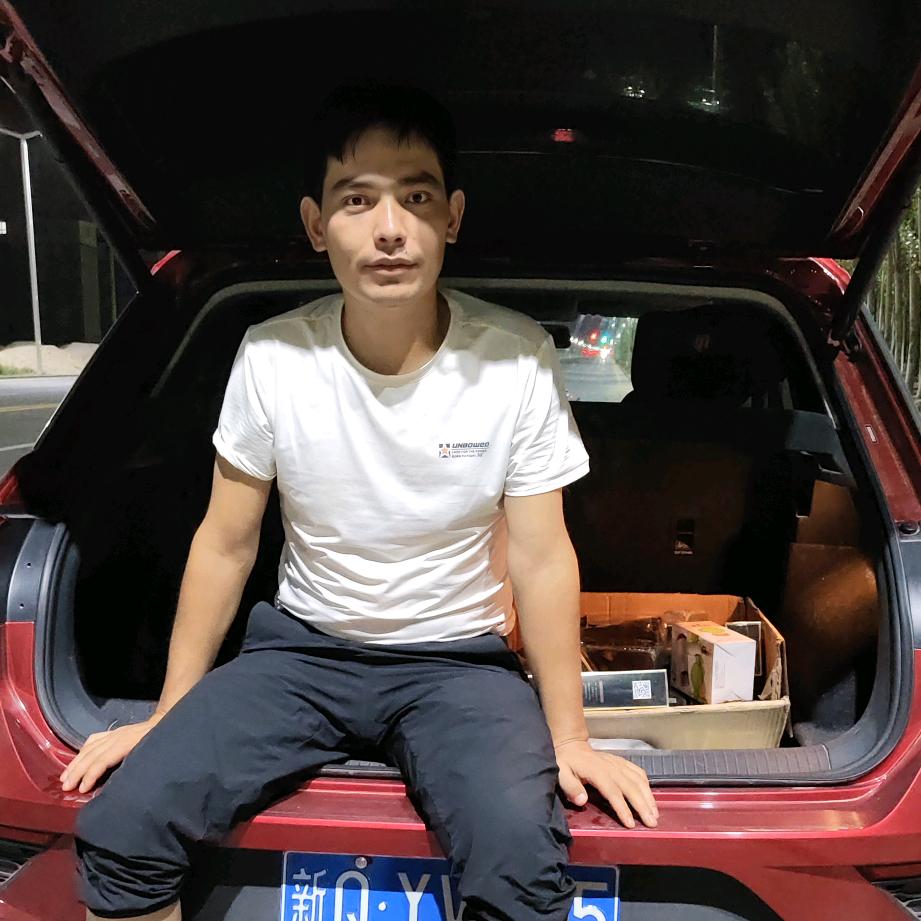 买买提力。托合提