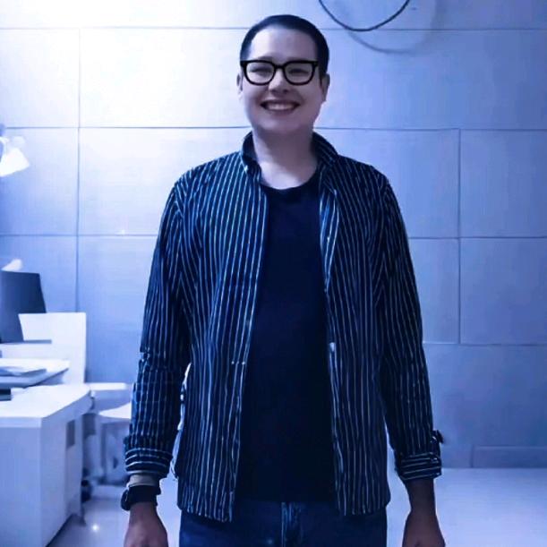 德望兼备