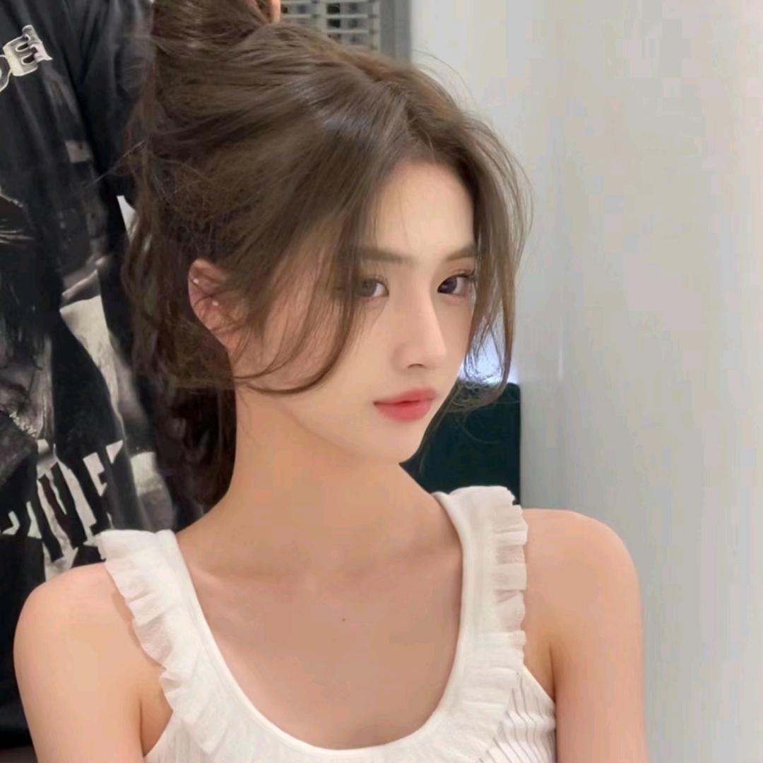 诗诗二手车批发