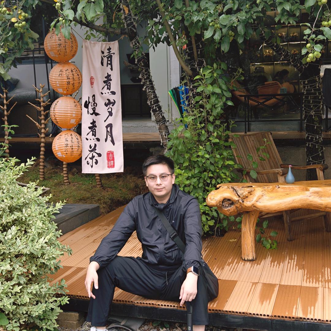 『銧辉╰☆╮岁玥』