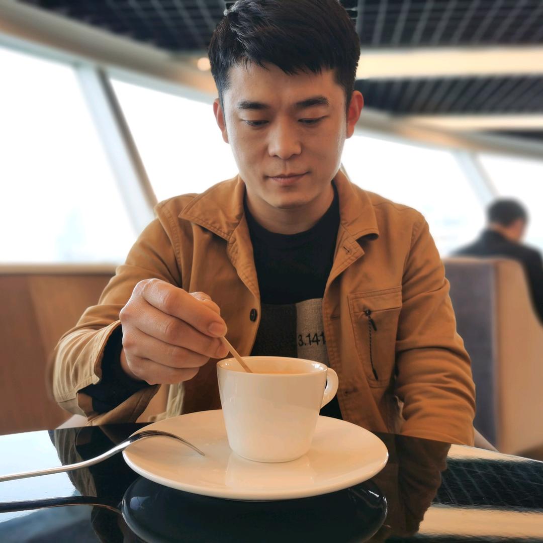 小昌哥（𡌩埈）