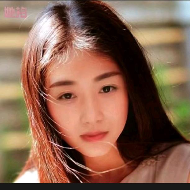 月儿Ebru