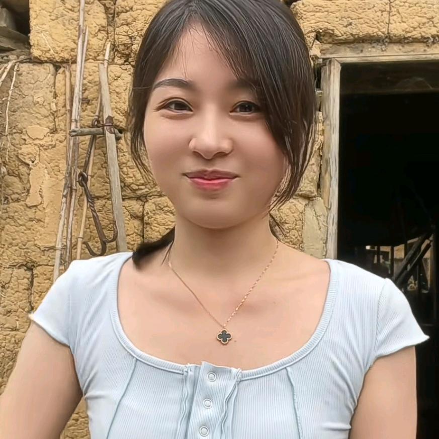 红红丫头