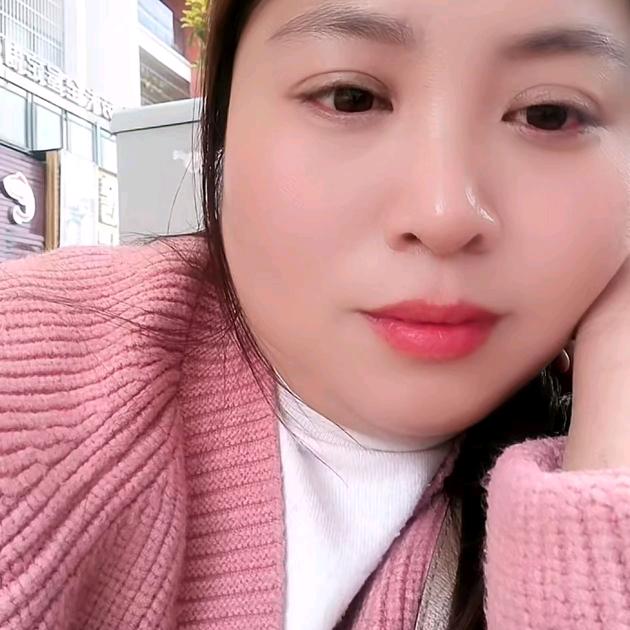 玲玲🍒🍒🍒🍒