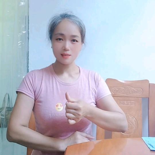 何芊曼🎙