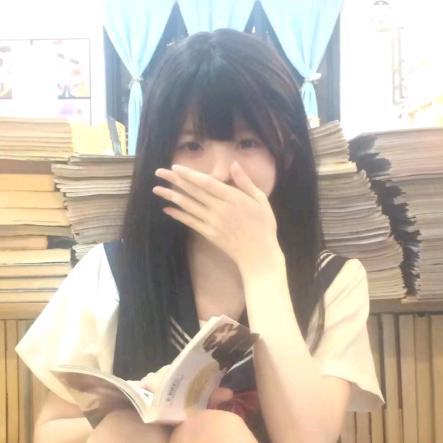 小汐抚月.