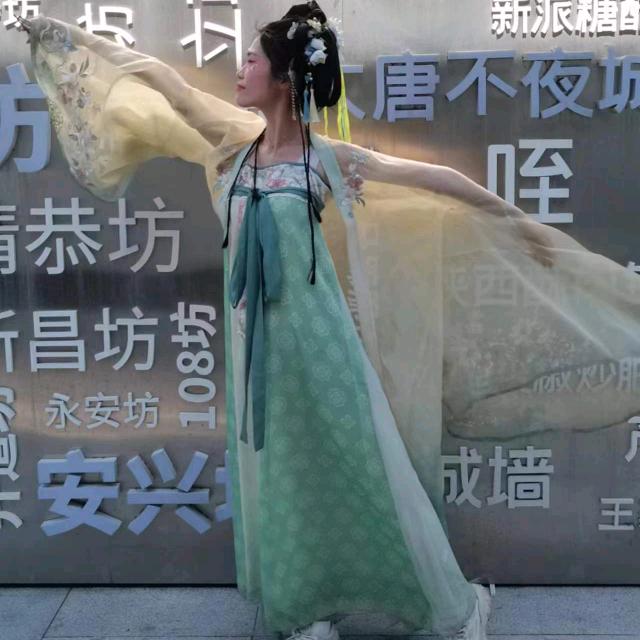阳光🌻