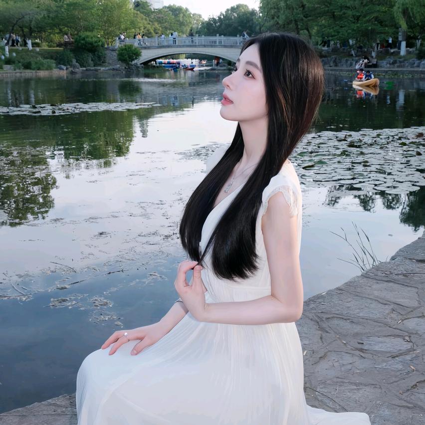 秋水伊人🌸