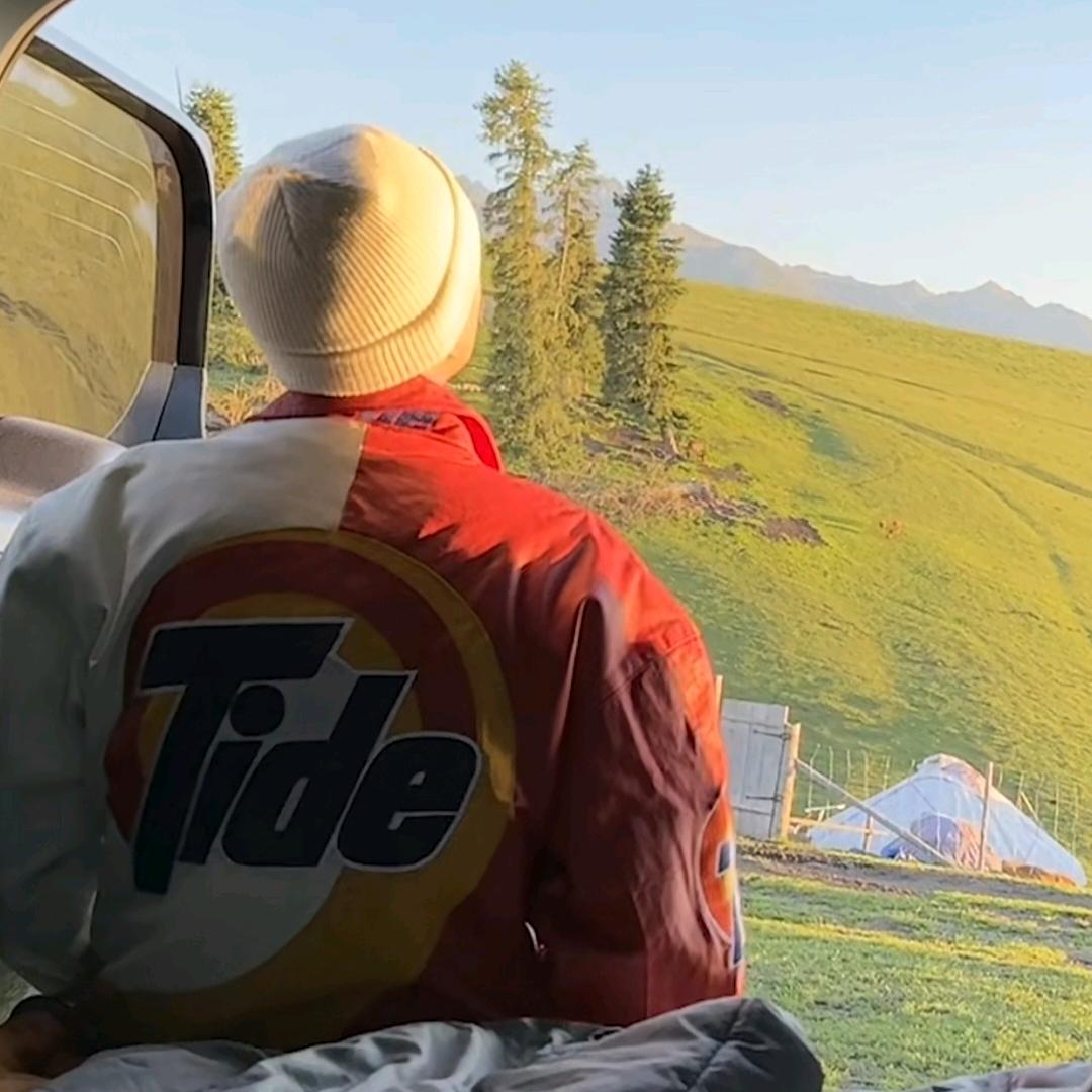 昆明酒吧GODZILLA.卡座预订