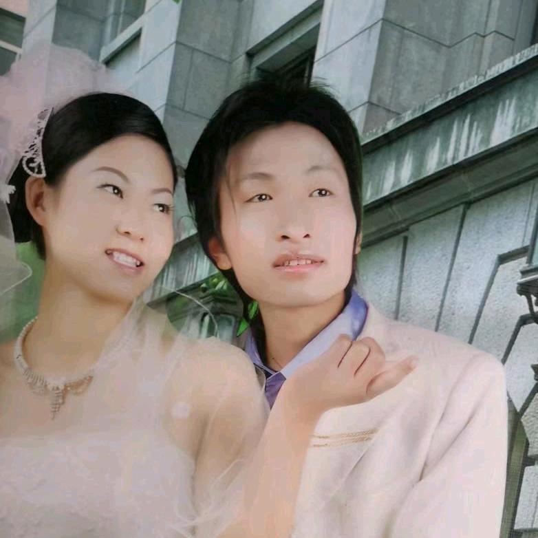 皙欧智能护肤顾问 王艳