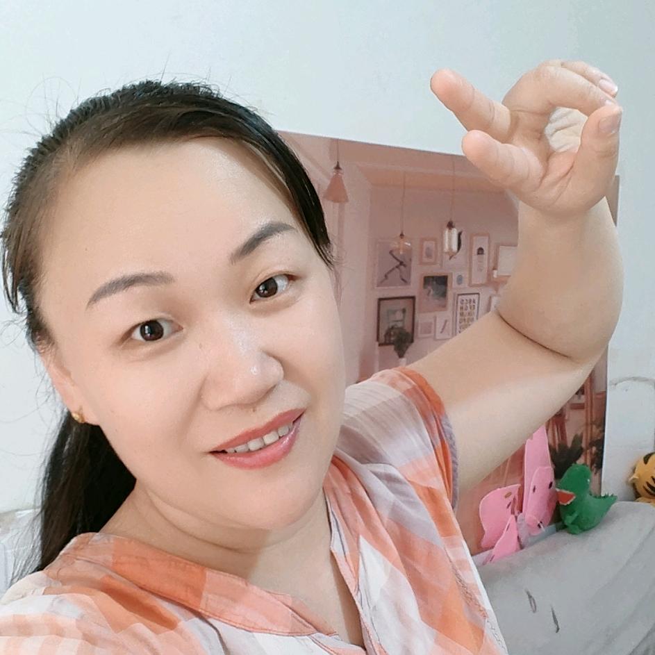 伊伊爱唱歌学习中