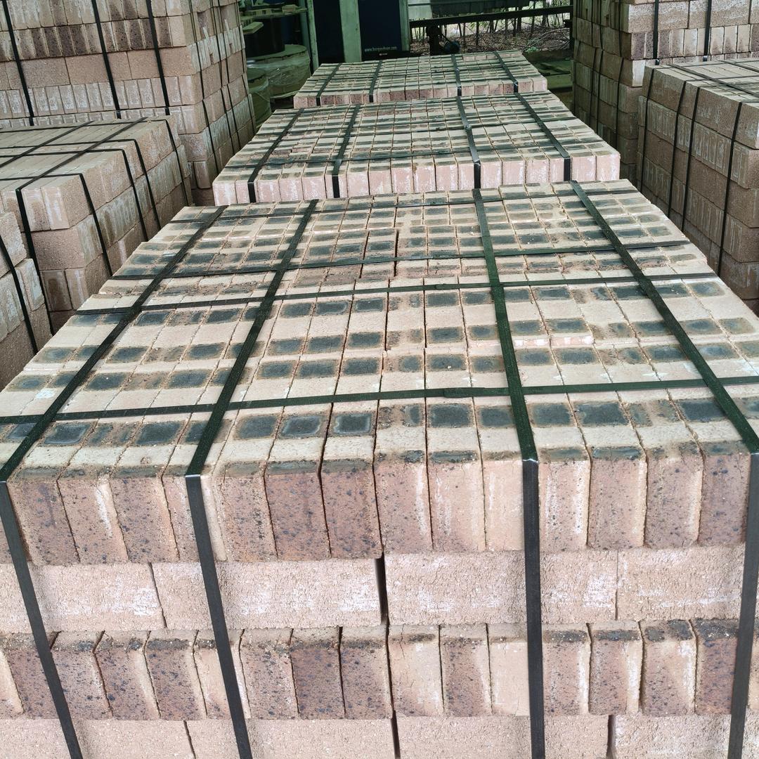 河南小红砖多孔砖厂家直销