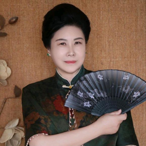 凤锦缘策划师