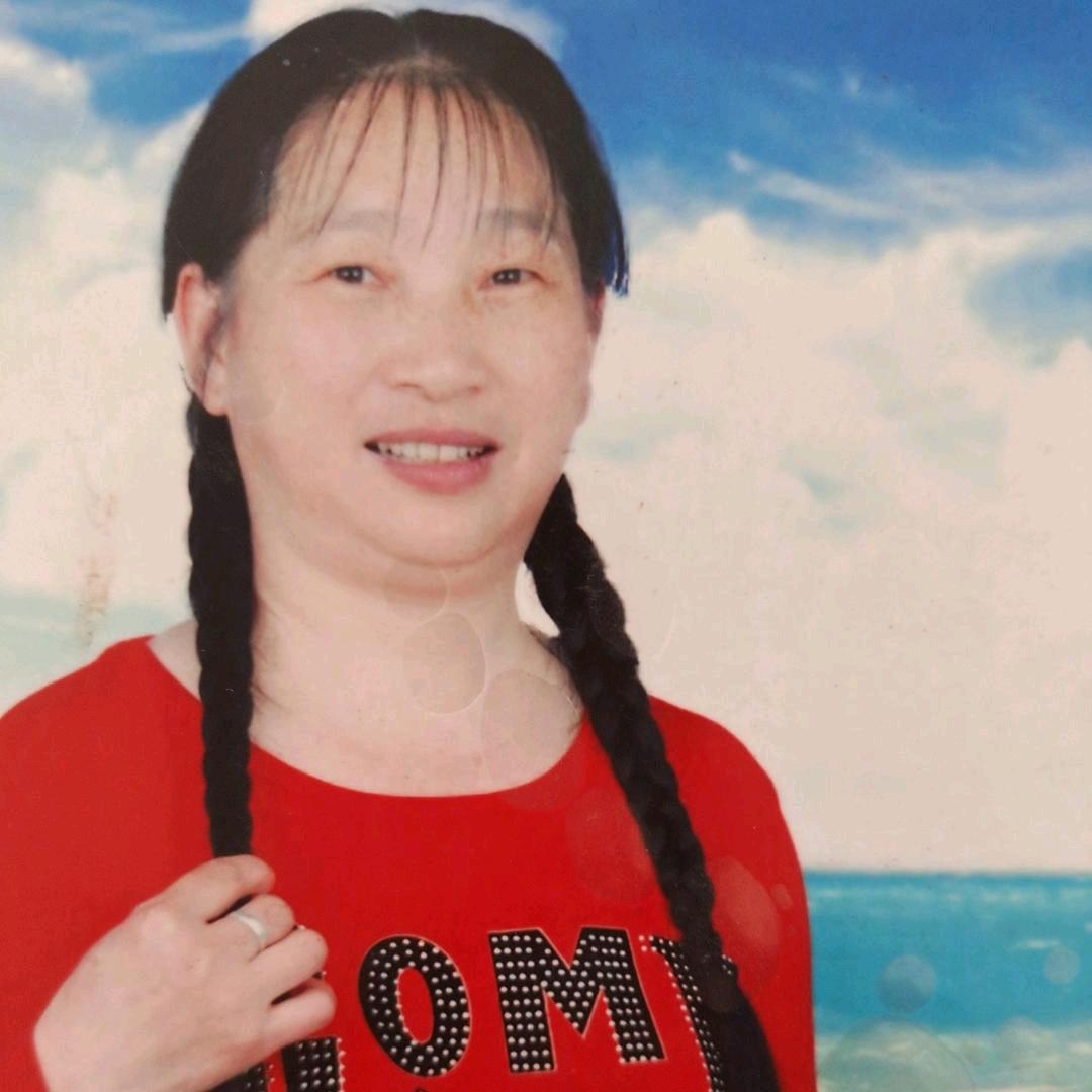徐代英