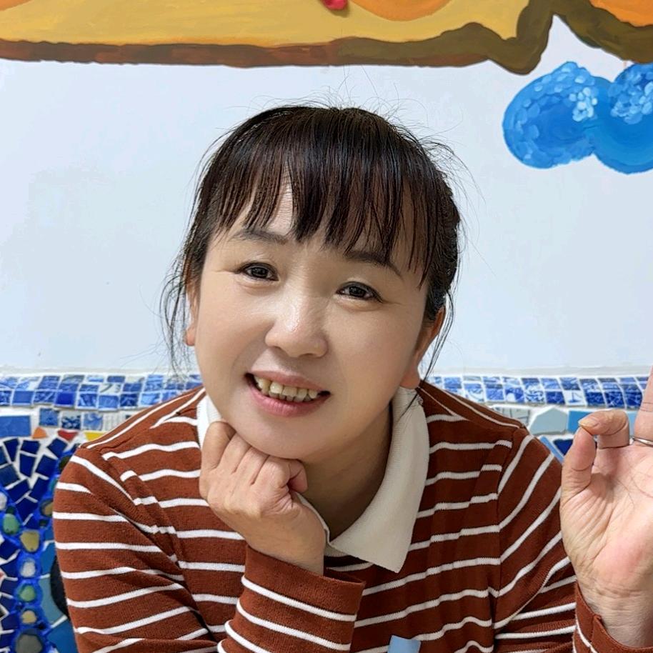 50岁霞姐学西语（首播20：20）