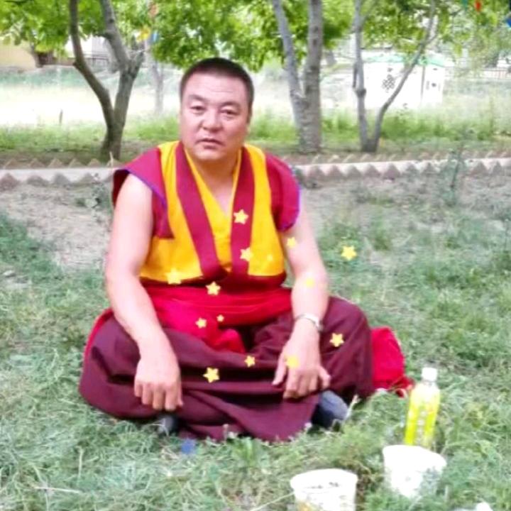 卓玛