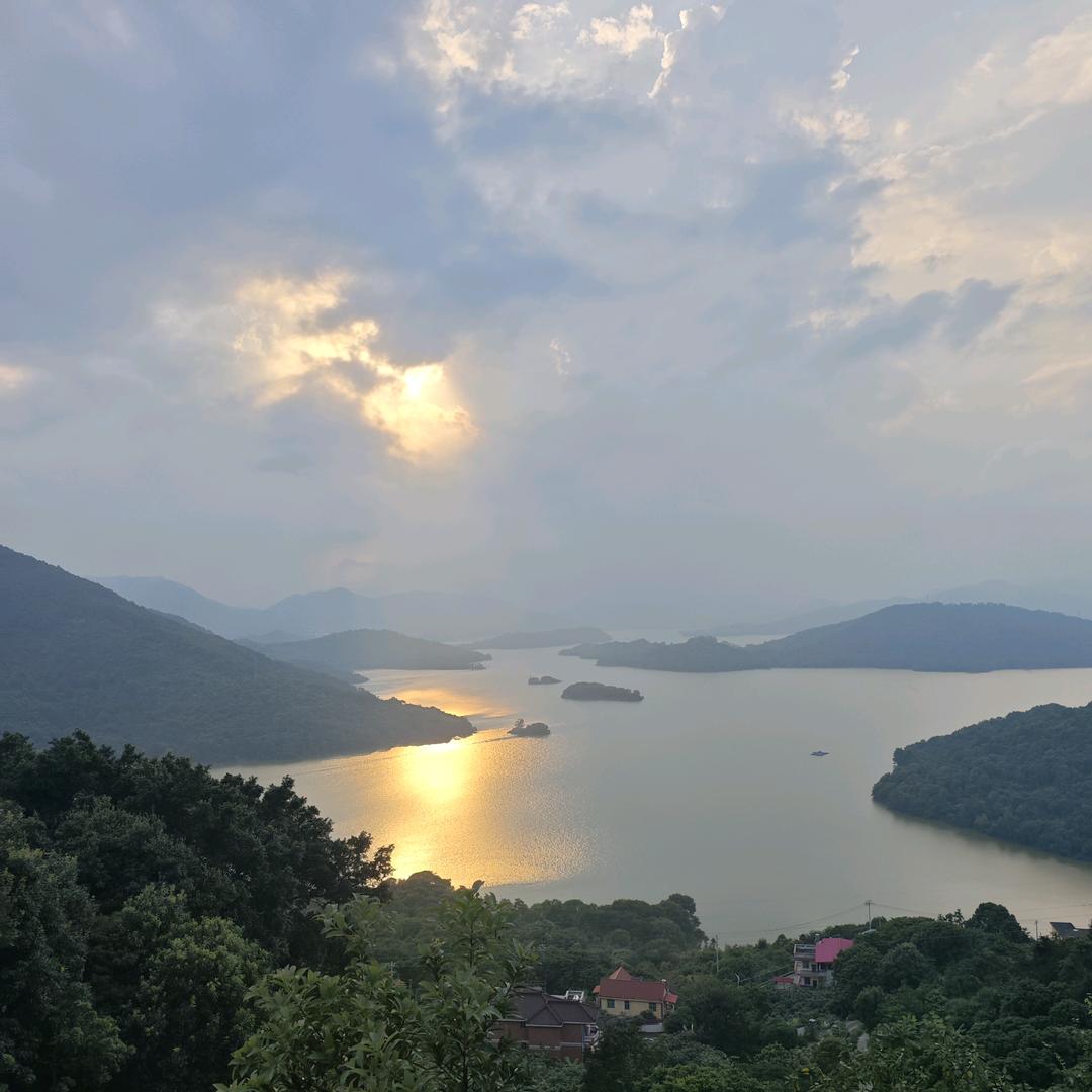 海阔天空