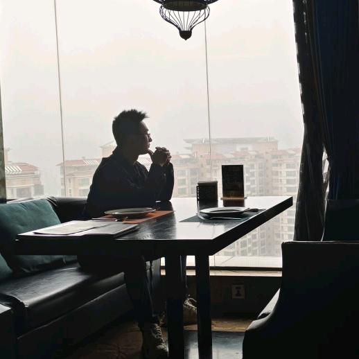 晚风寄信人