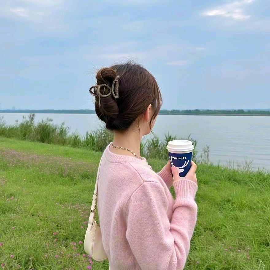 小依阁女装