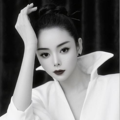 🐍妖✨️儿✨️