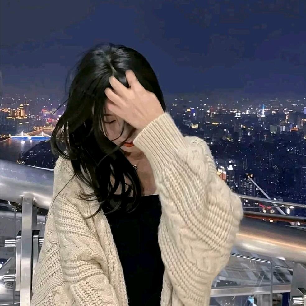 冷冷不怕冷头像