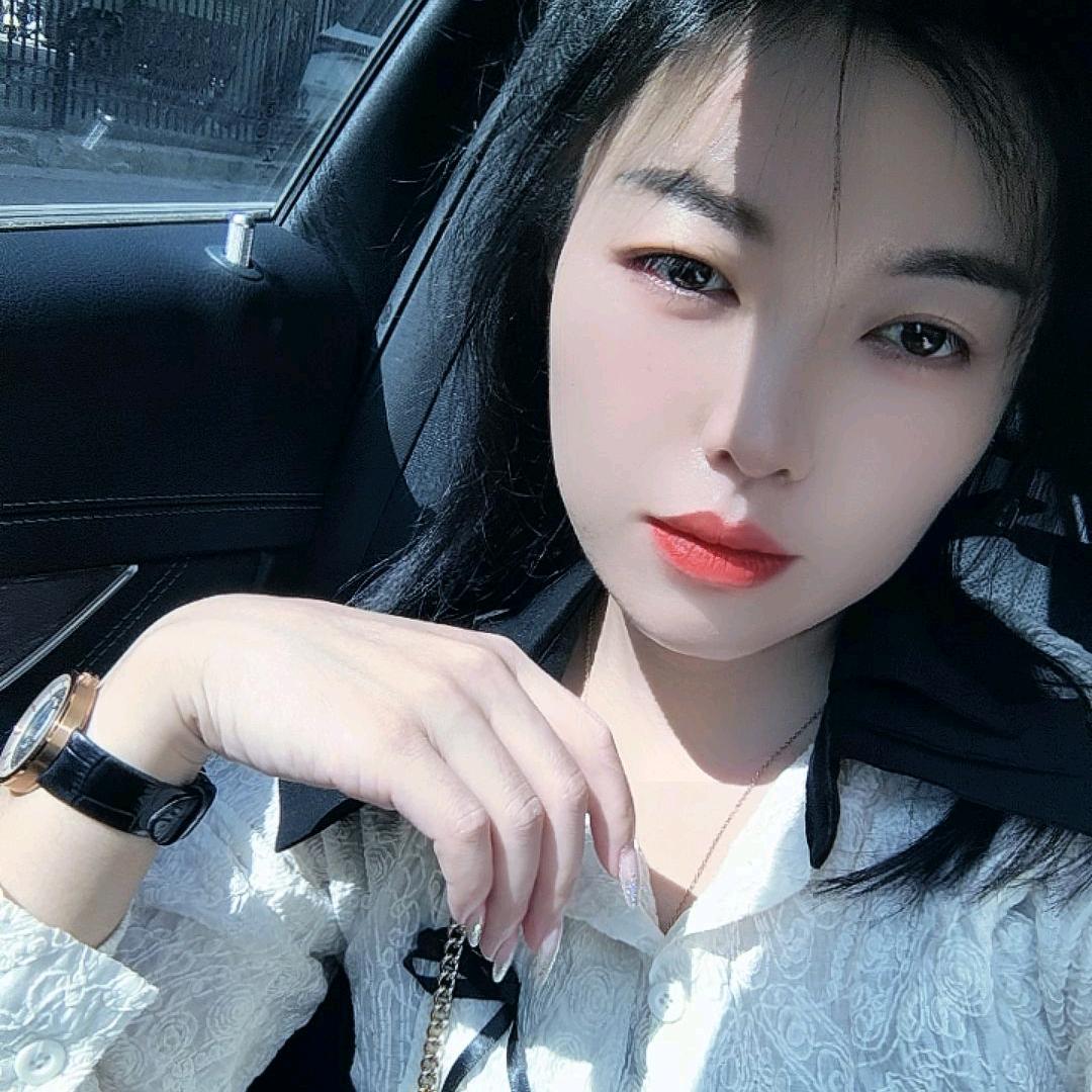 霸道小姐姐🧍‍♀️