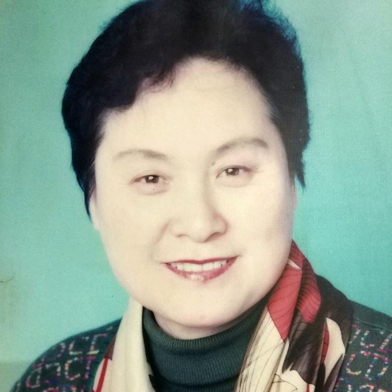 李玲