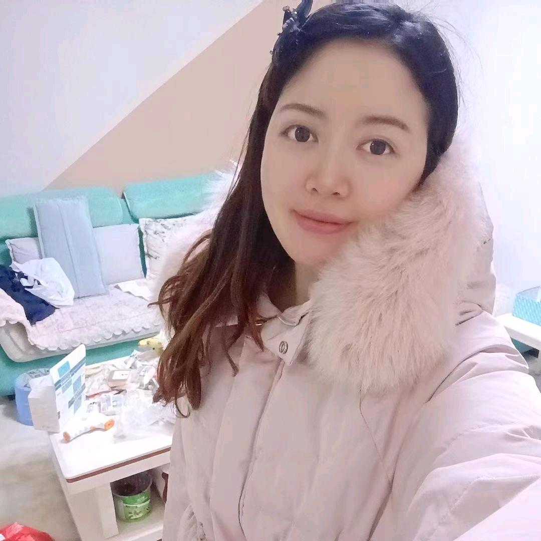 宜宾卖窗帘+窗帘清洗王小姐