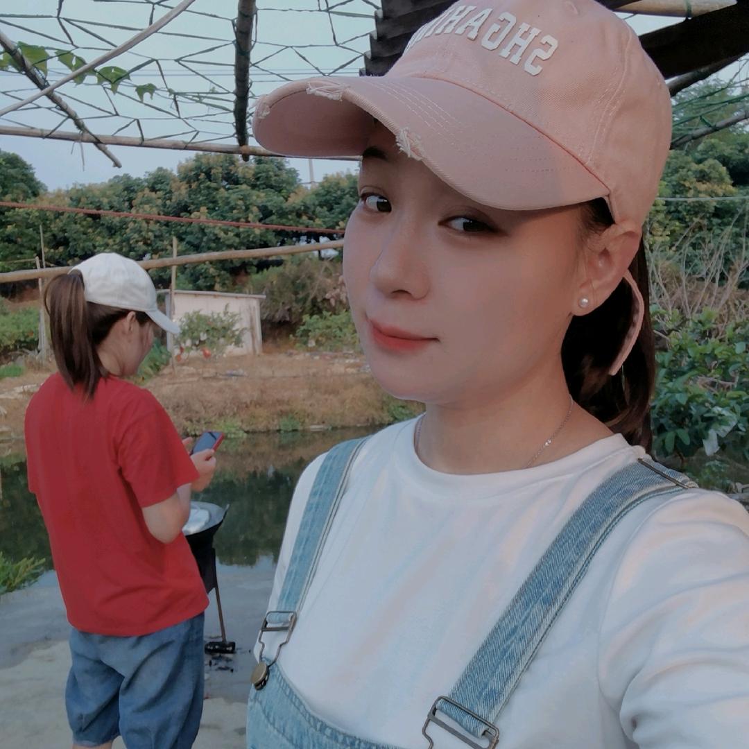 爱笑的姑娘