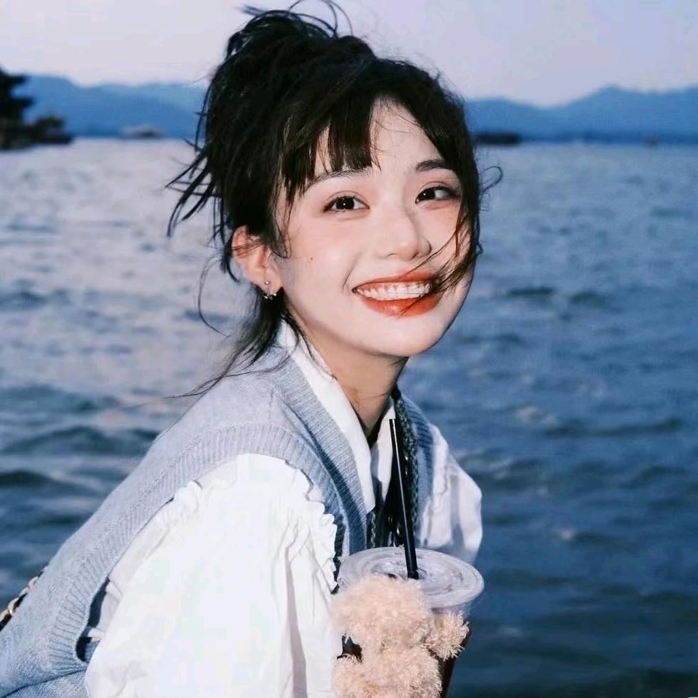 是米多多吖