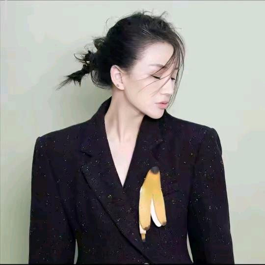 洛哥 (轻奢穿搭)