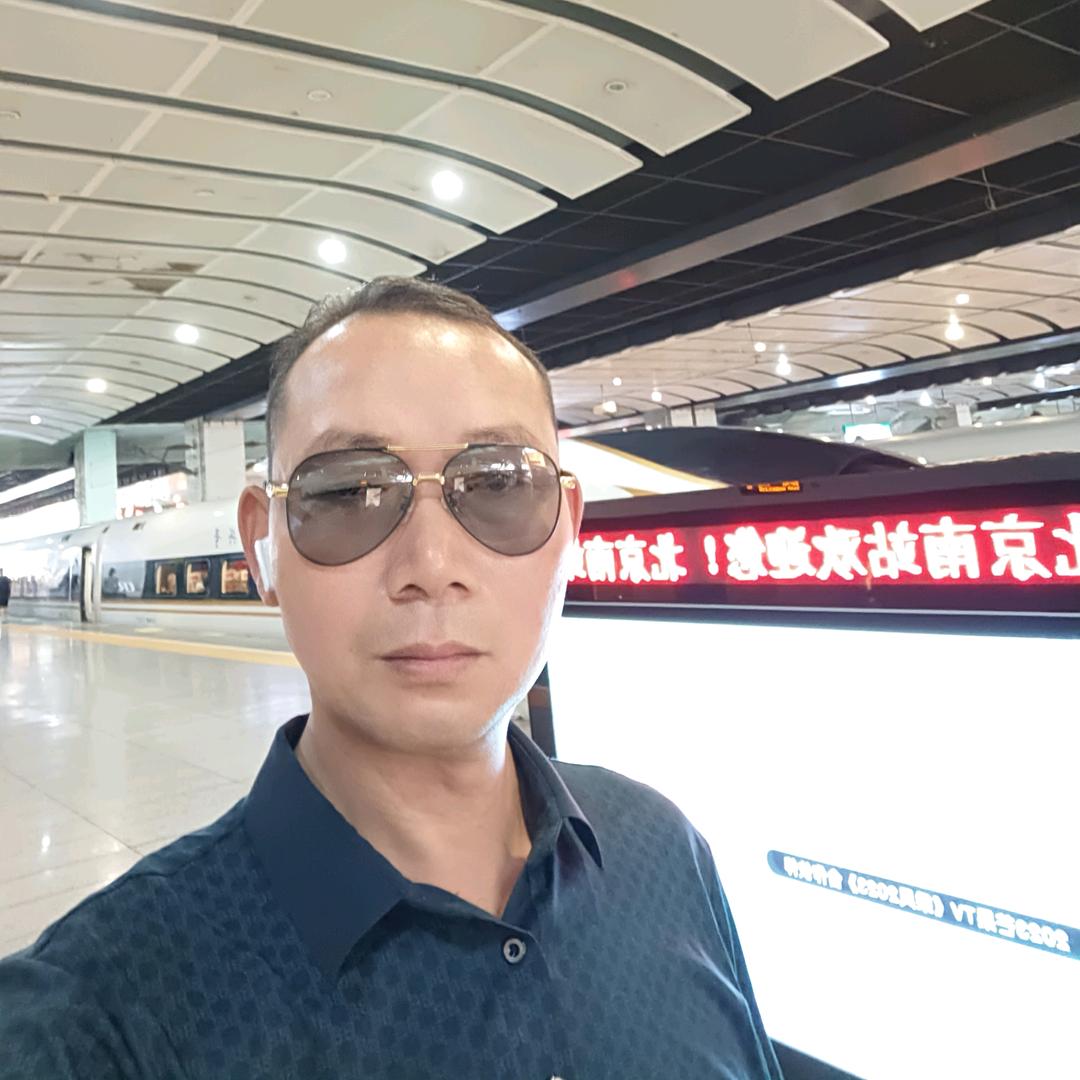 以酒会友