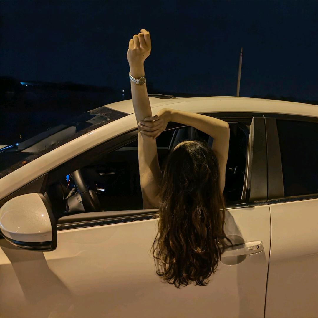 發點小脾氣 鬧點小情緒