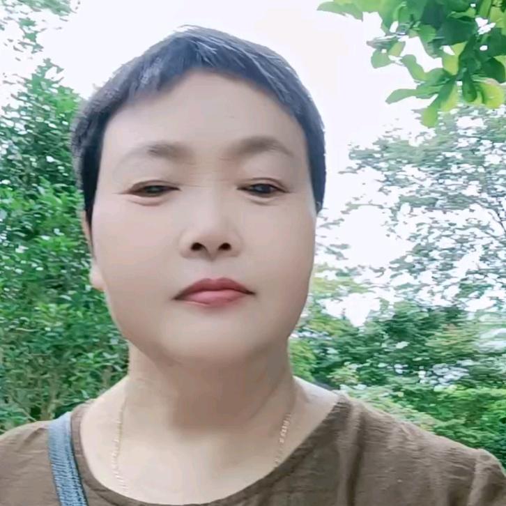 黄秀玲
