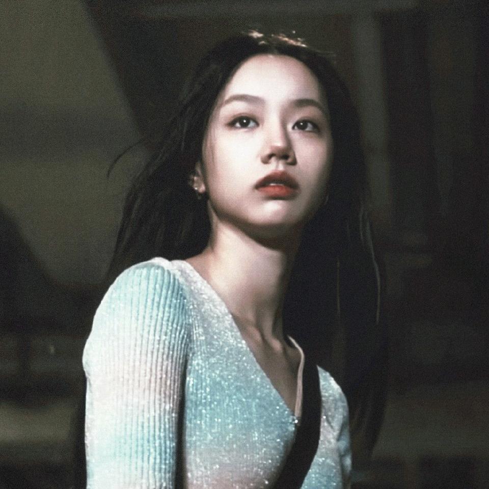 一拳打穿大气层导致地球毁灭了